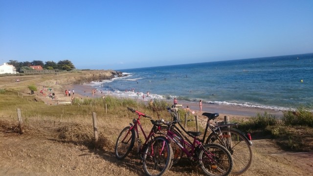 camping près des plages de la plaine sur mer