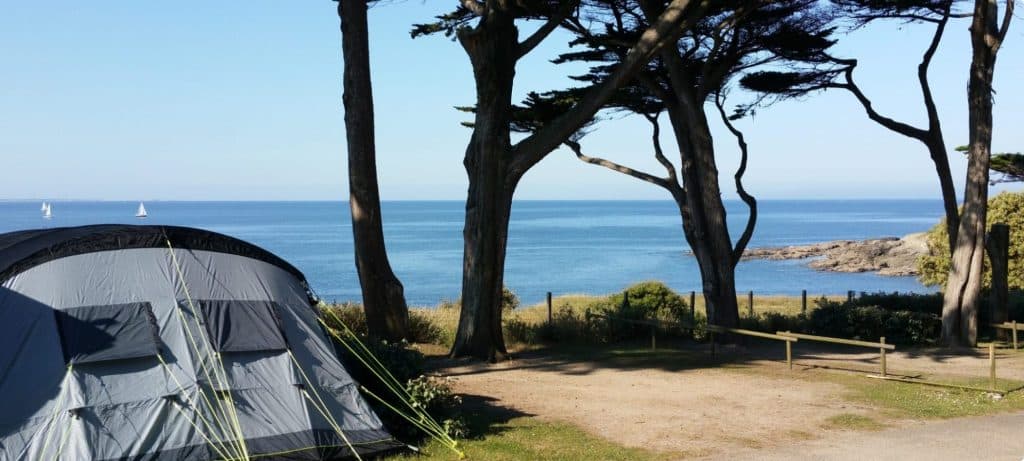 Camping an der Atlantikküste direkt am Meer