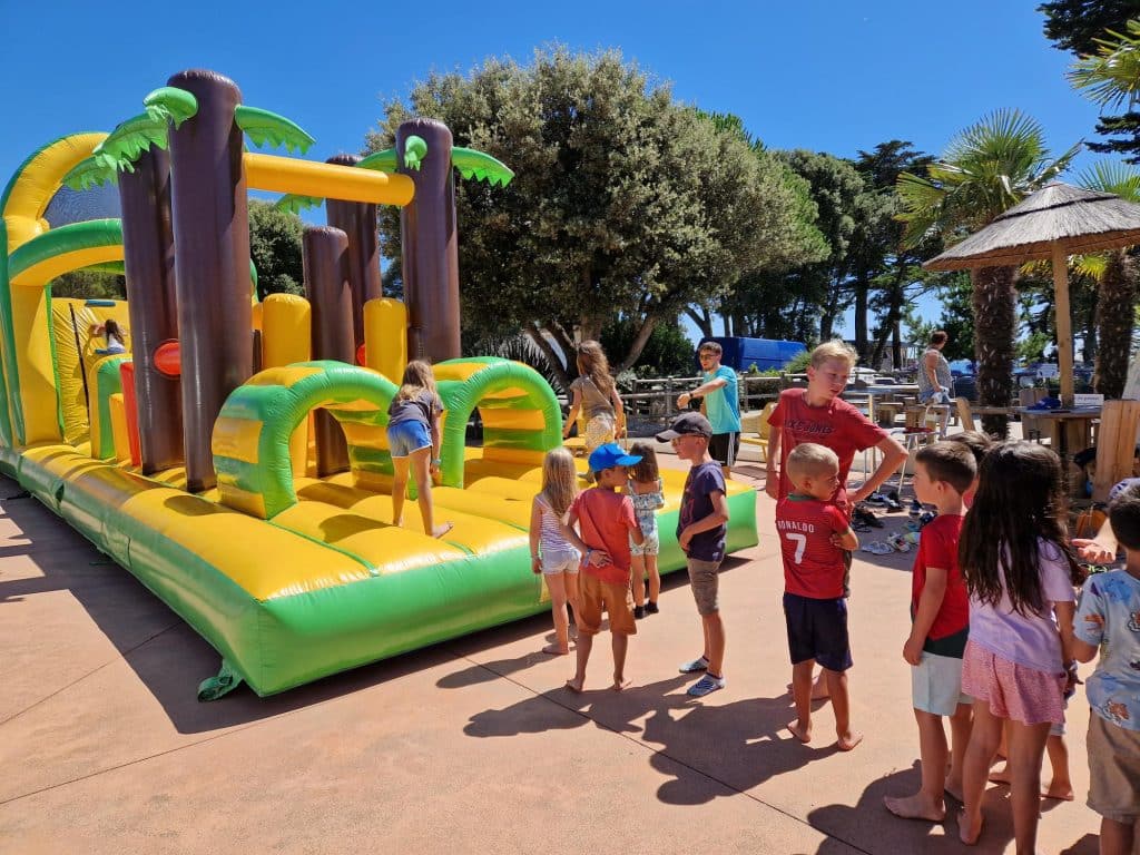 aktivitäten des campingplatzes an der atlantikküste