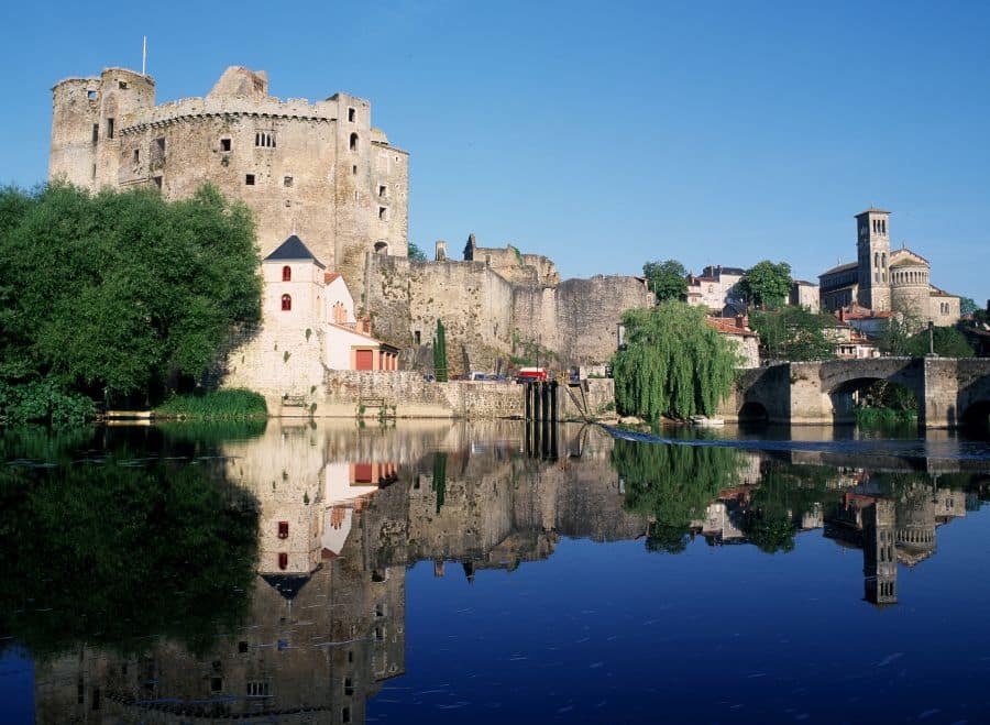 chateau Clisson